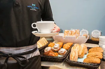 ホテル Censal